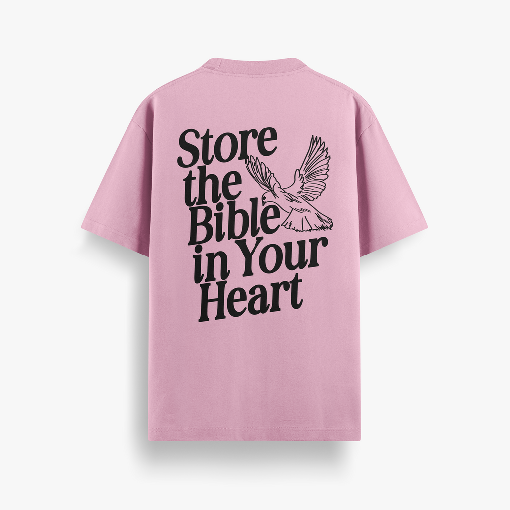 Camiseta Oversized Store The Bible In Your Heart